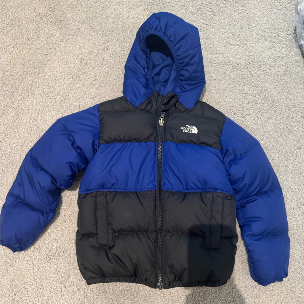 The North Face Moondoggy reversible water repellent puffer jacket blue black 6